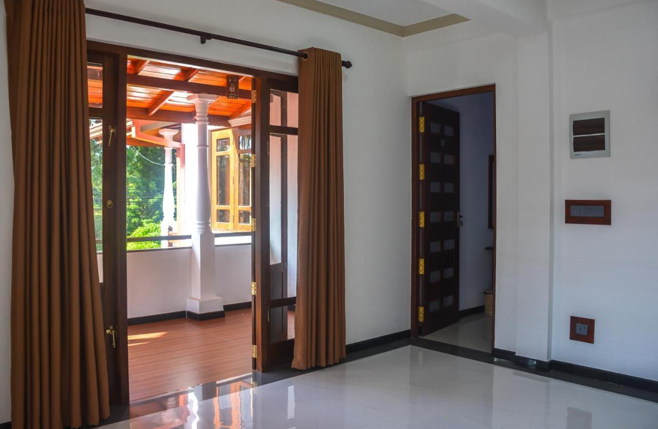 Janu Homestay 탕갈레 외부 사진